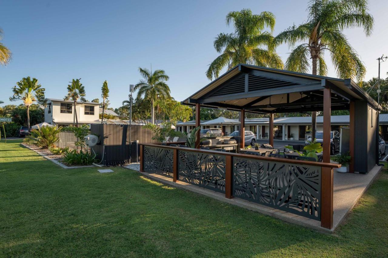 Kinka Palms Motel Yeppoon Exterior photo